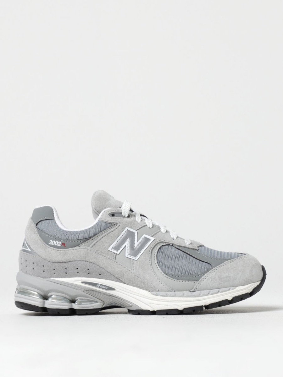 Giglio Sneakers in Grey for Women from New Balance GOOFASH