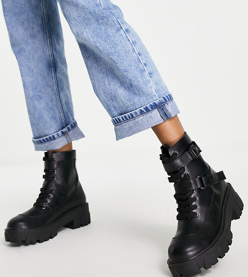 Glamorous - Womens Lace Up Flat Boots Black by Asos GOOFASH