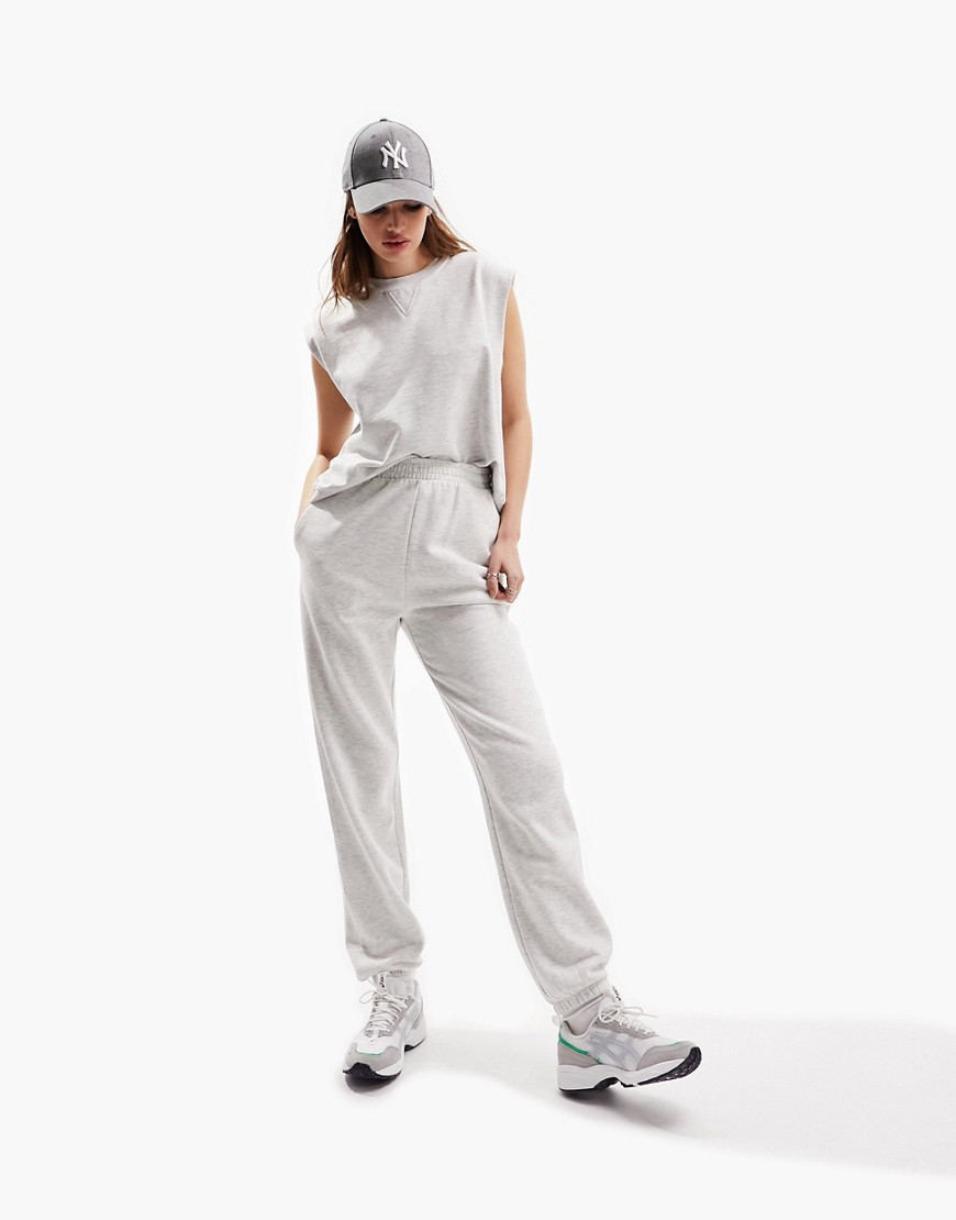 Grey Sweatpants for Woman by Asos GOOFASH