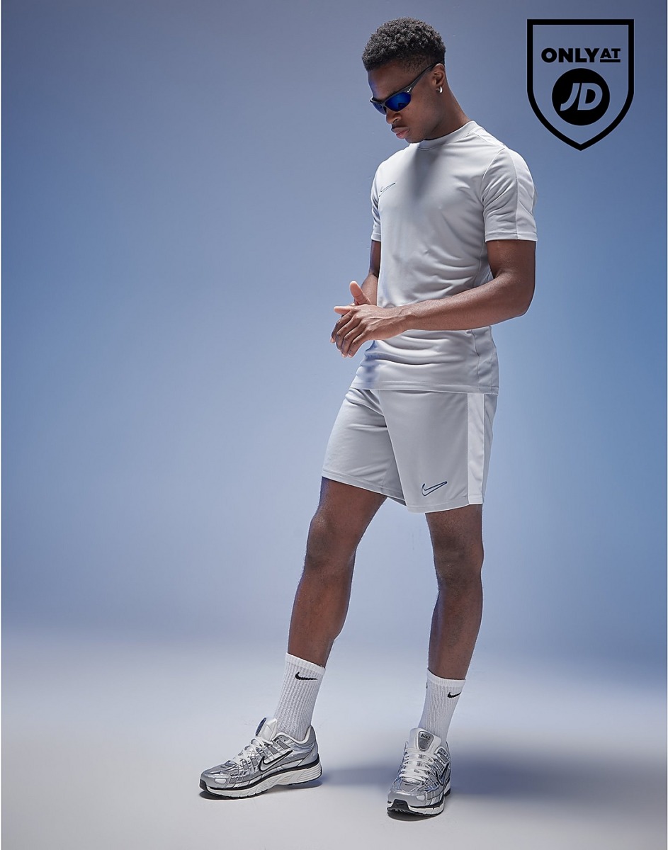 JD Sports - Grey - Shorts - Nike GOOFASH