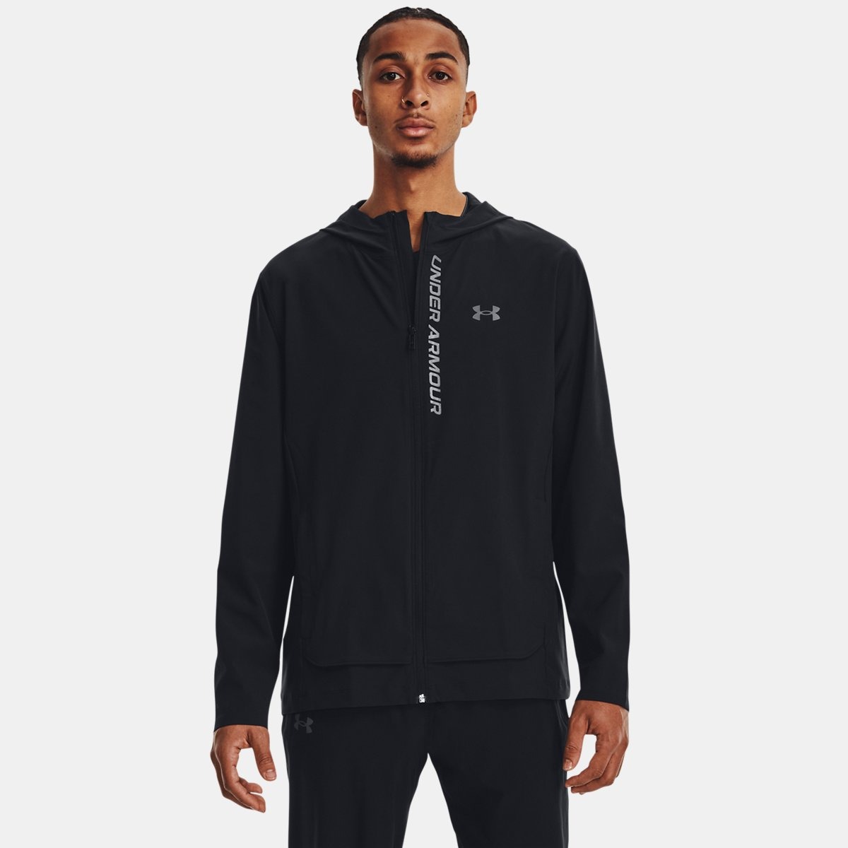 Jacket in Black for Men at Under Armour GOOFASH