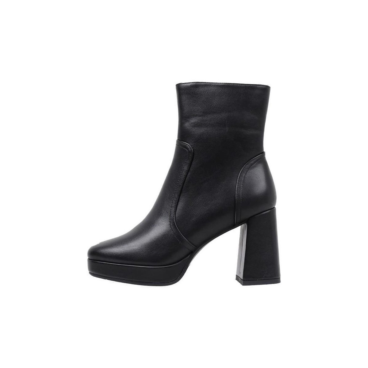 Krack - Woman Ankle Boots in Black by Spartoo GOOFASH