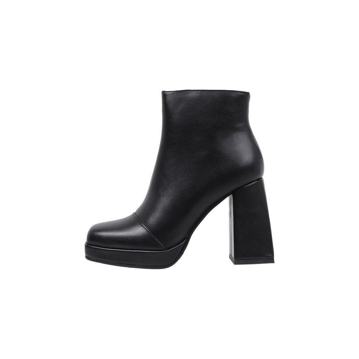 Ladies Black Ankle Boots from Spartoo GOOFASH