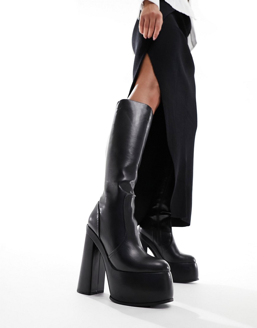 Ladies Boots in Black from Asos GOOFASH