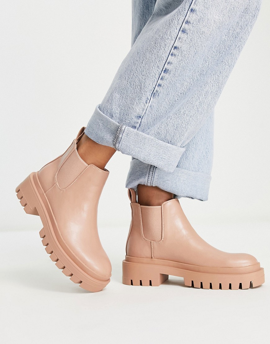 London Rebel - Lady Chelsea Boots in Ivory - Asos GOOFASH