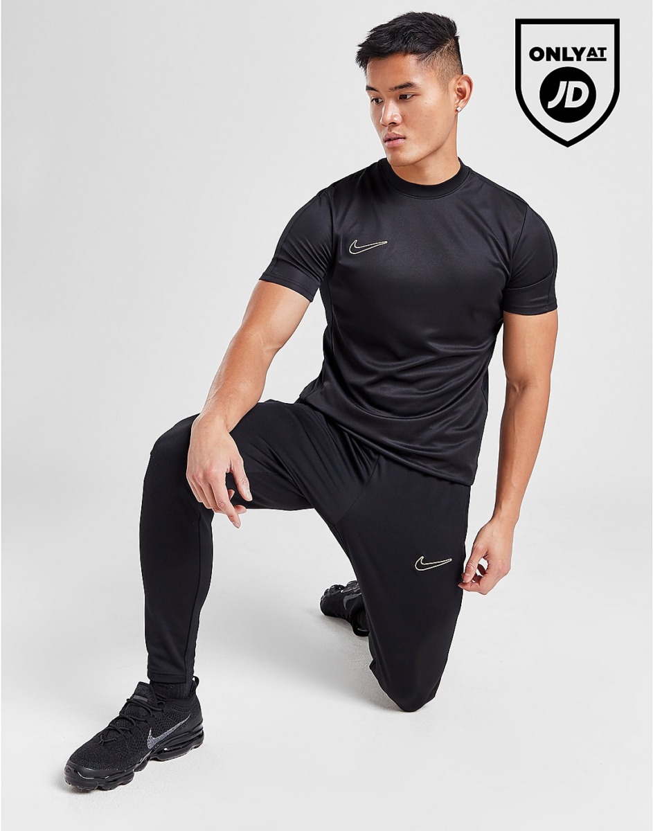 Man Black T-Shirt JD Sports - Nike GOOFASH