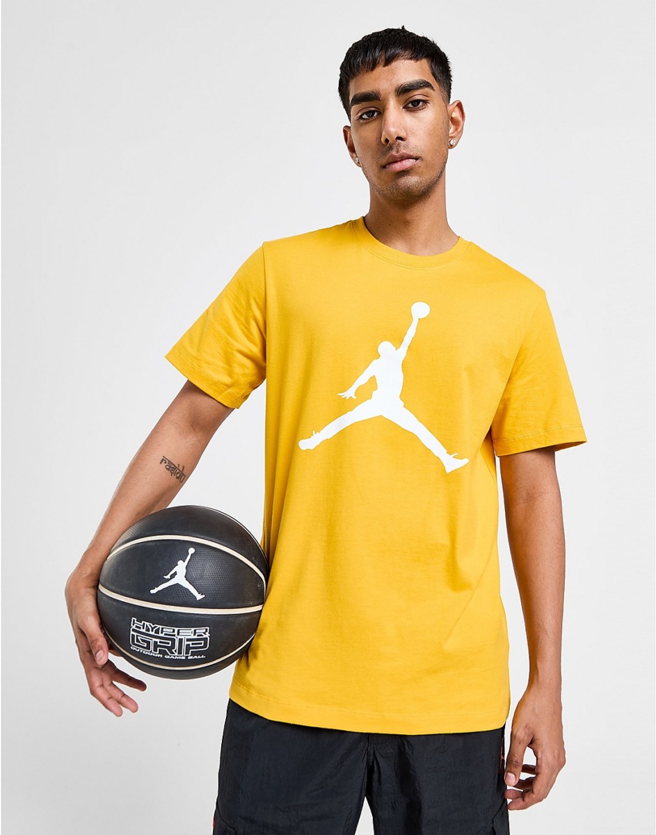 Men's T-Shirt Yellow from JD Sports GOOFASH
