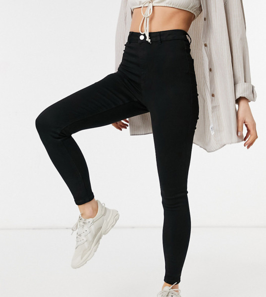 Missguided Woman Skinny Jeans in Black Asos GOOFASH