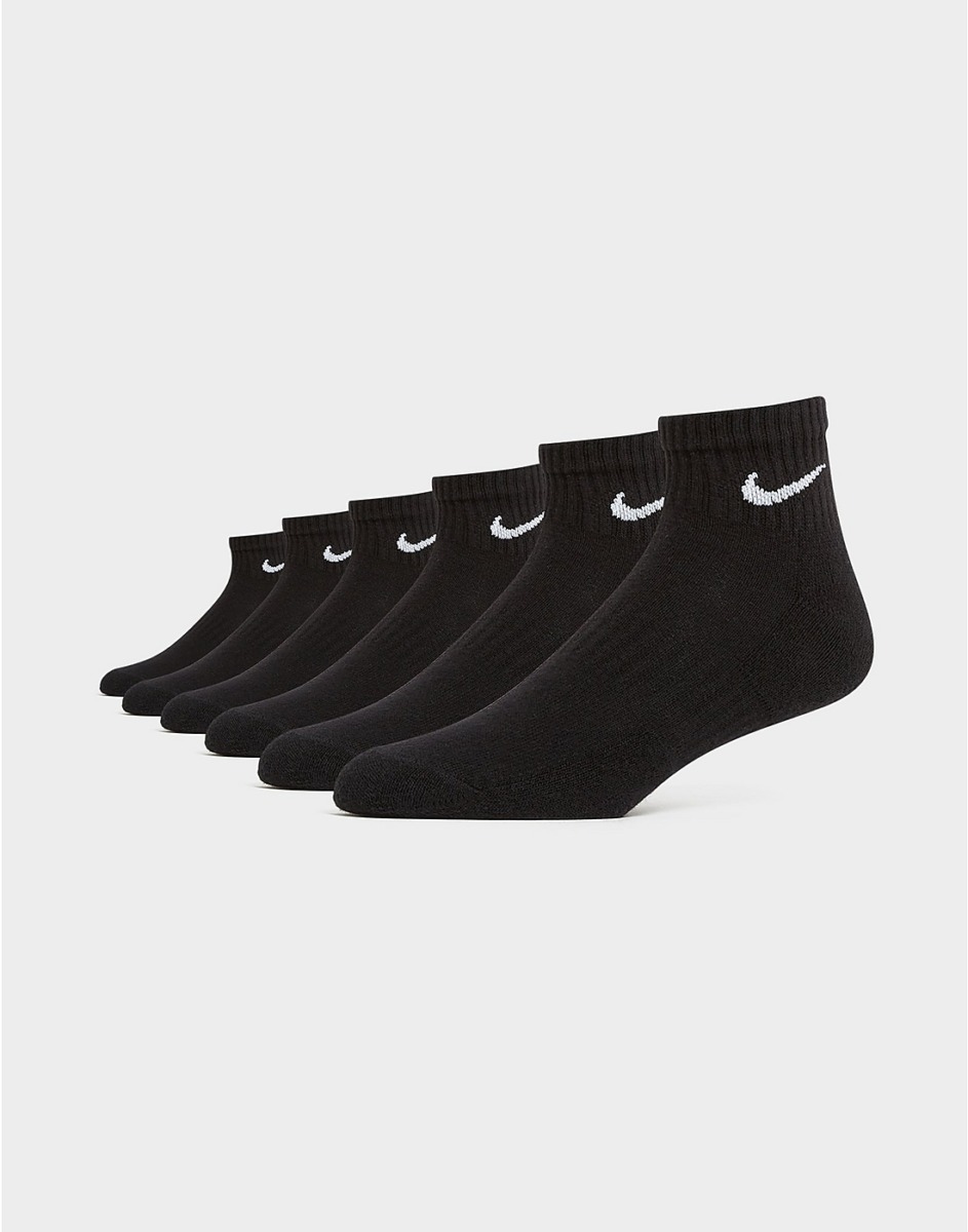 Nike Man Socks in Black by JD Sports GOOFASH