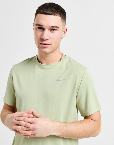 Nike - T-Shirt Green - JD Sports Gents GOOFASH