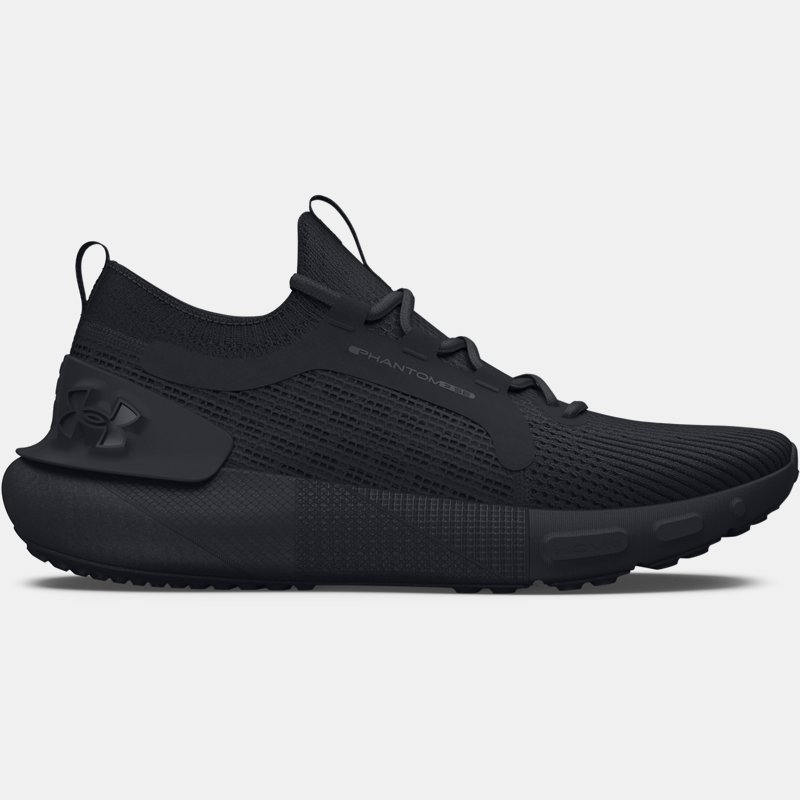 Running Shoes in Black - Under Armour GOOFASH