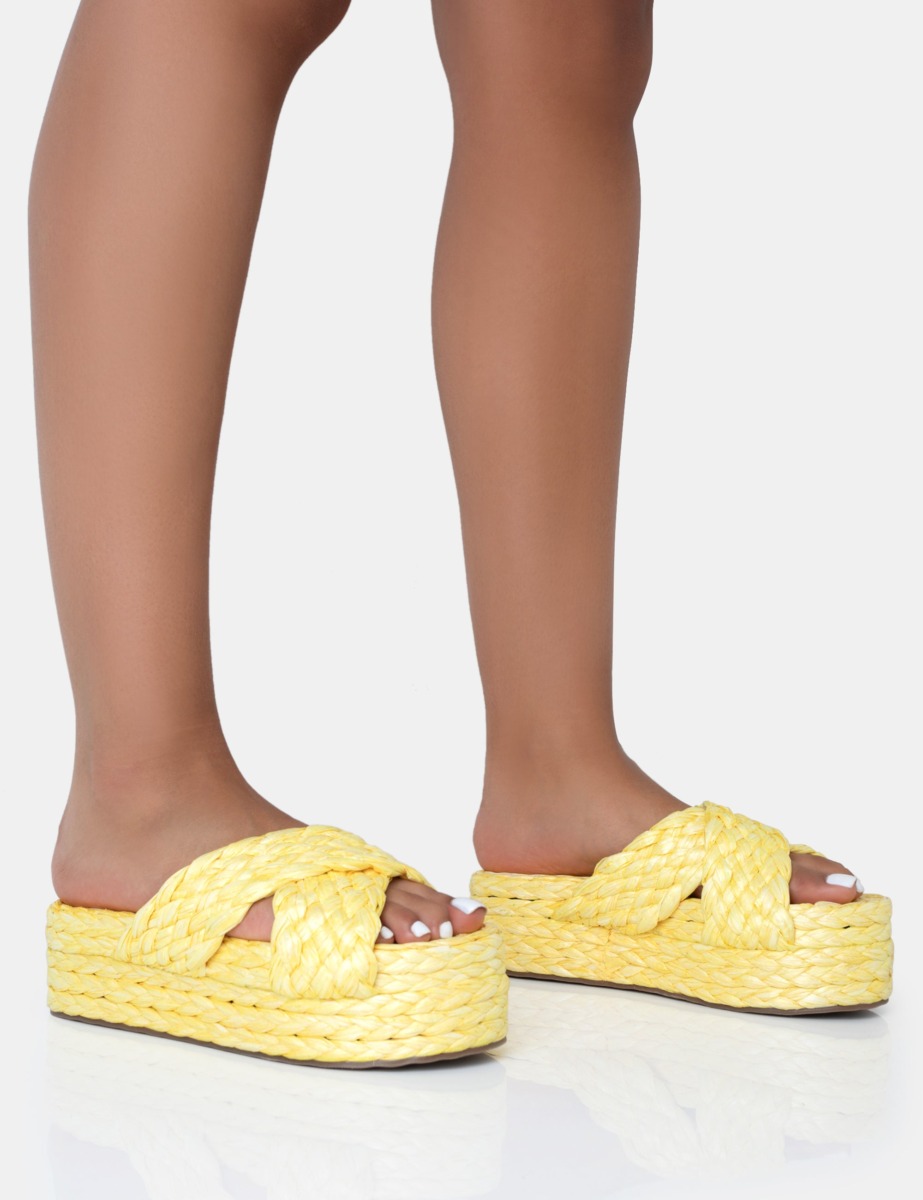 Sandals in Sand for Woman at Public Desire GOOFASH