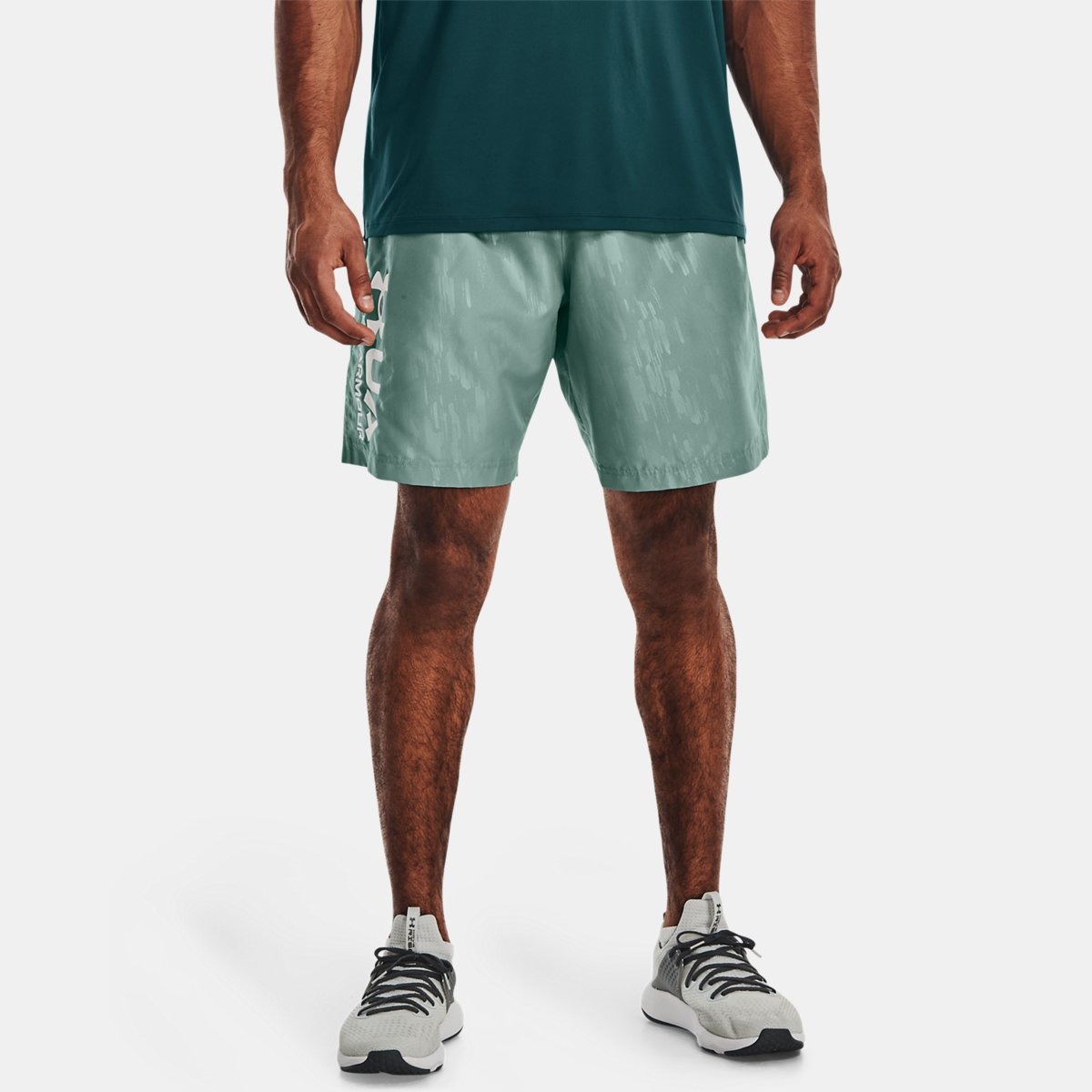 Shorts Green - Under Armour GOOFASH