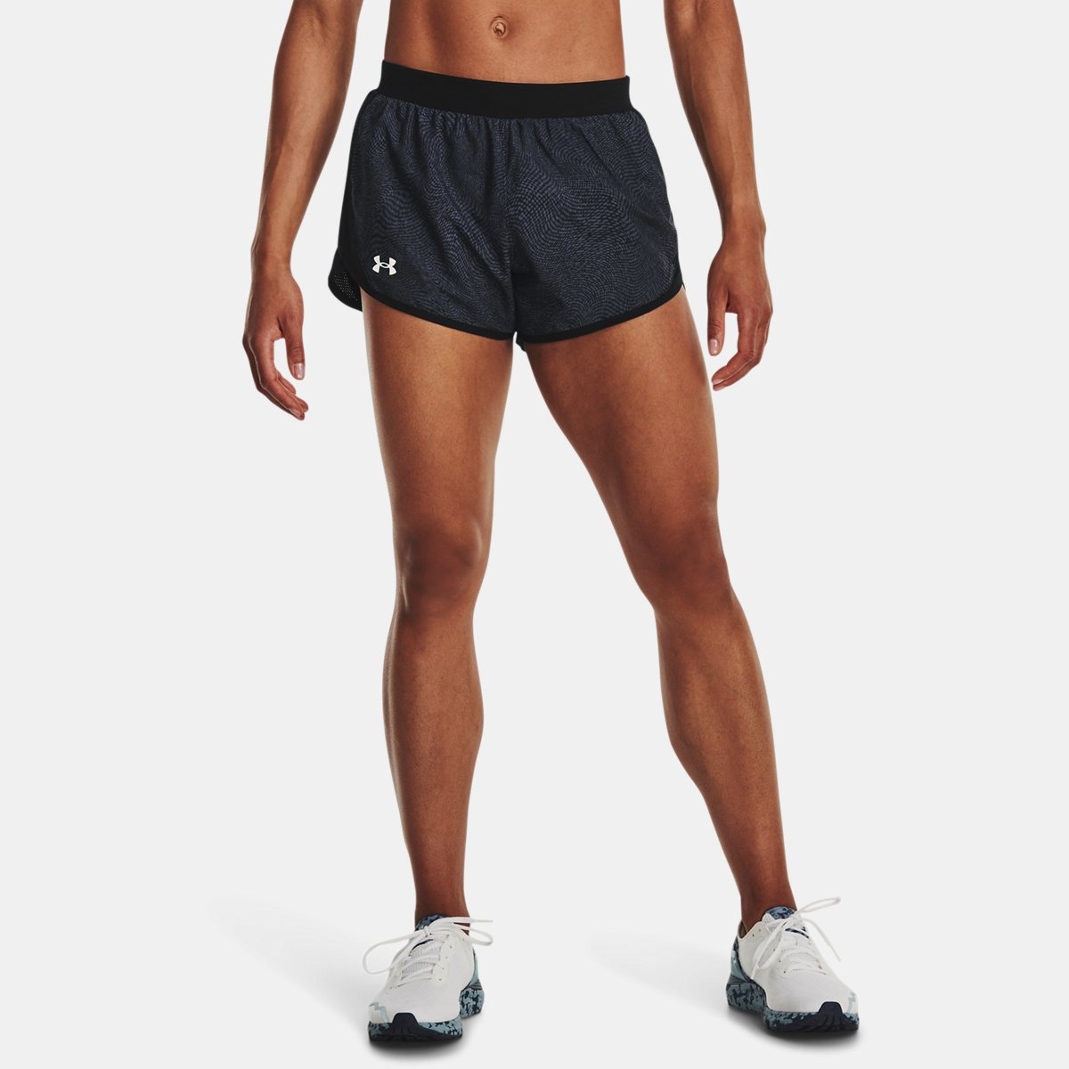 Shorts in Black - Under Armour - Woman GOOFASH