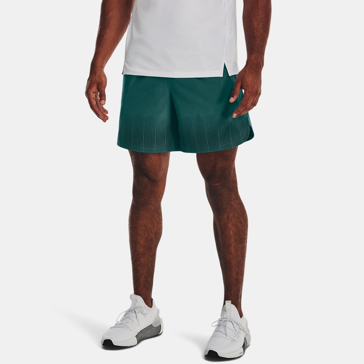 Shorts in Green Under Armour GOOFASH