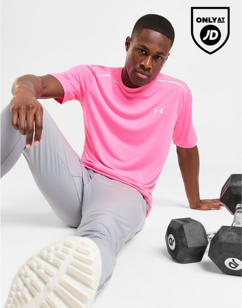 T-Shirt in Pink for Man at JD Sports GOOFASH