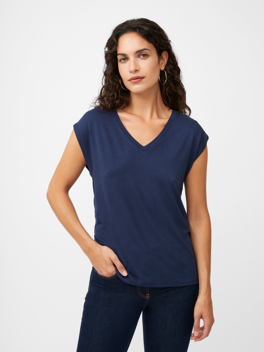 Top in Blue at Great Plains GOOFASH