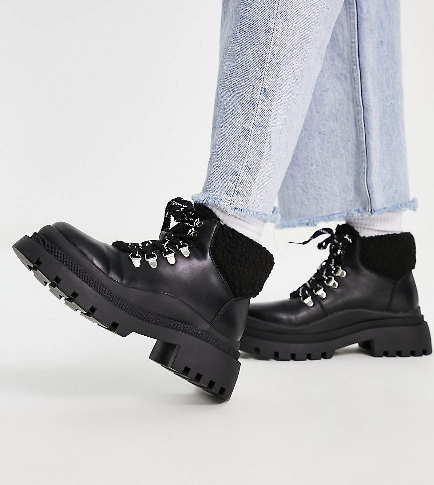 Truffle Collection - Hiker Boots Black for Woman from Asos GOOFASH
