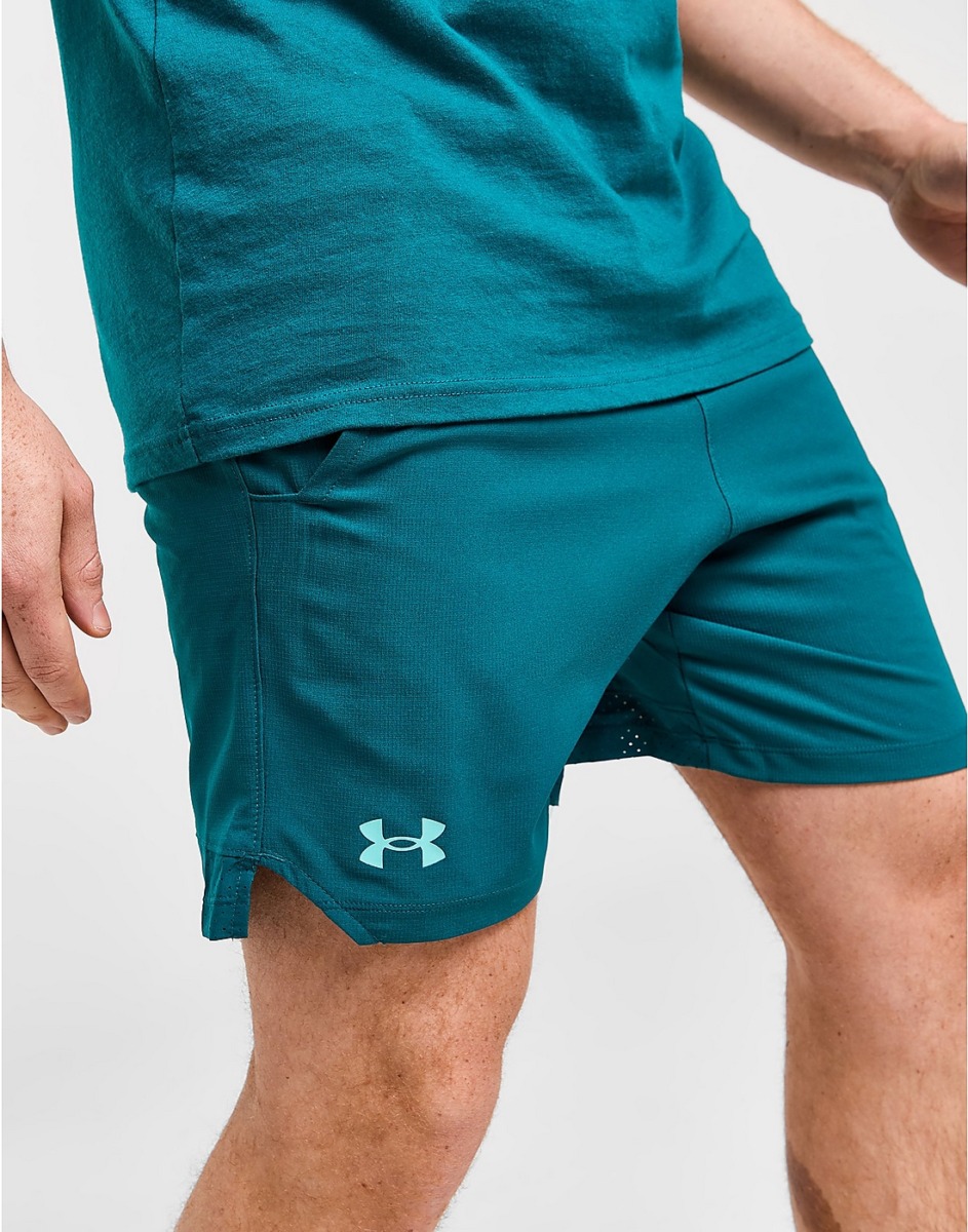 Under Armour - Gent Green Shorts by JD Sports GOOFASH