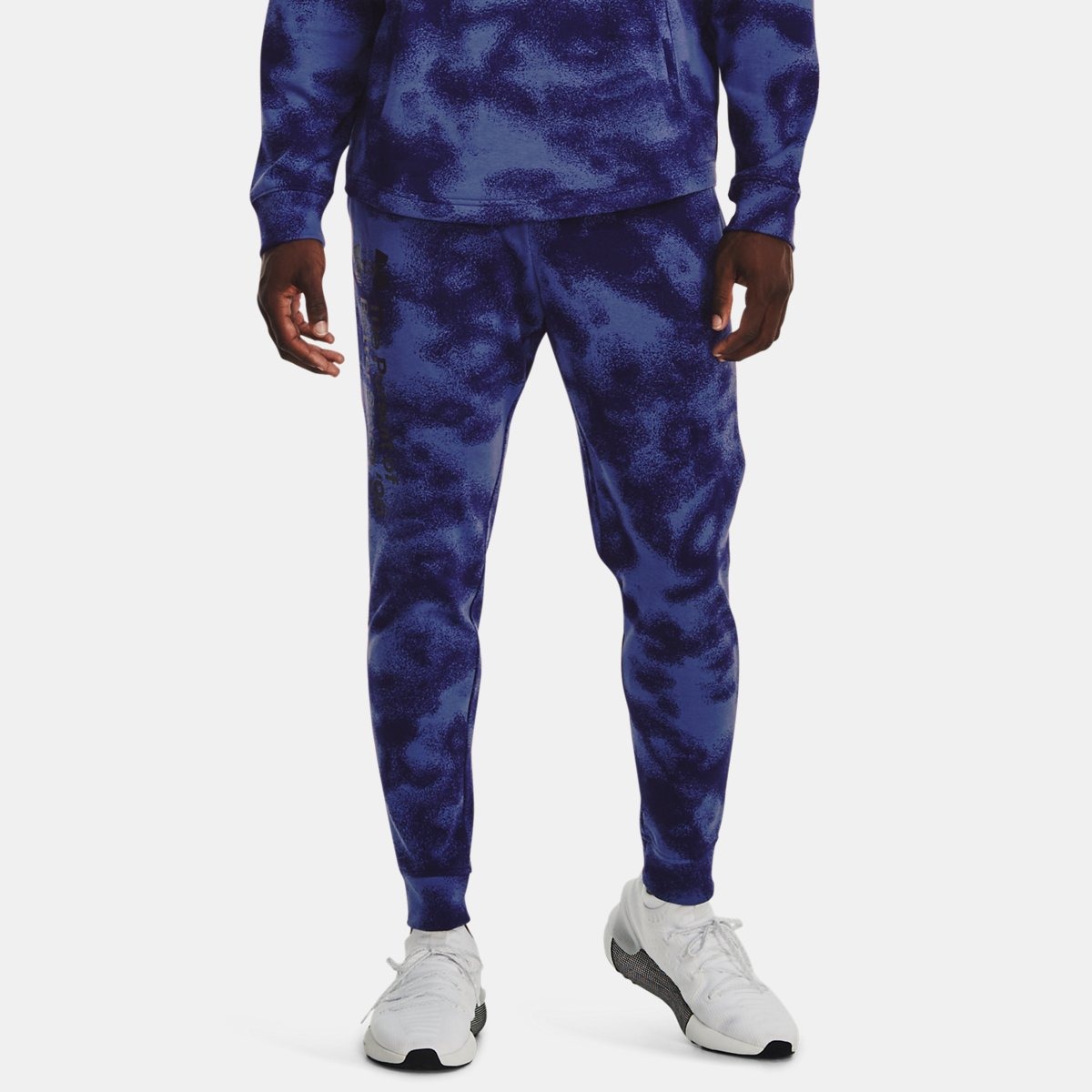 Under Armour Joggers in Blue GOOFASH