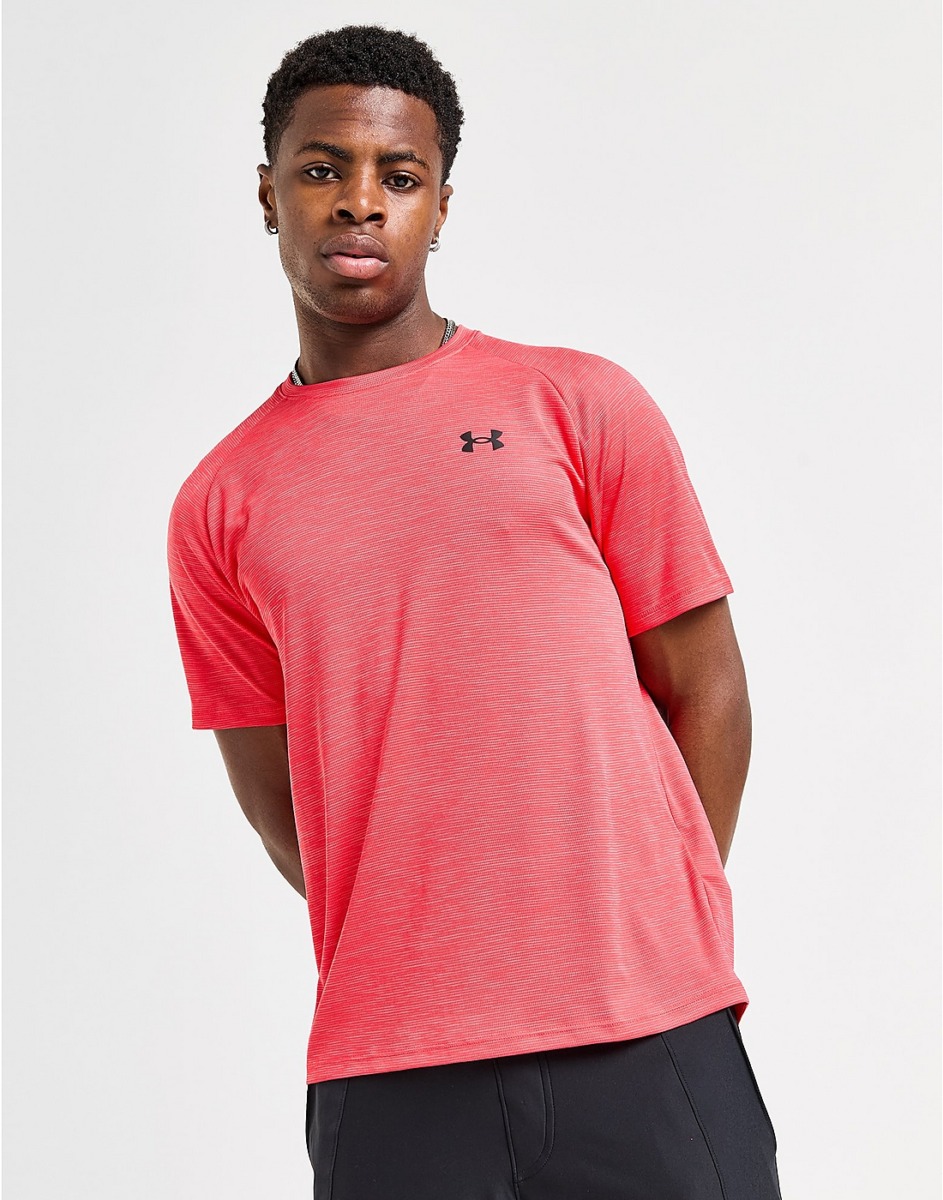 Under Armour Men's T-Shirt in Red at JD Sports GOOFASH