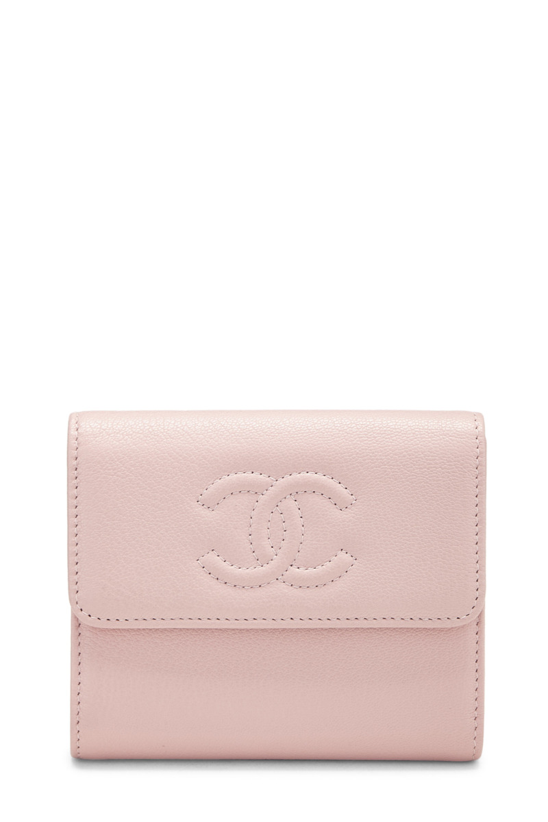 WGACA Wallet in Pink - Chanel GOOFASH