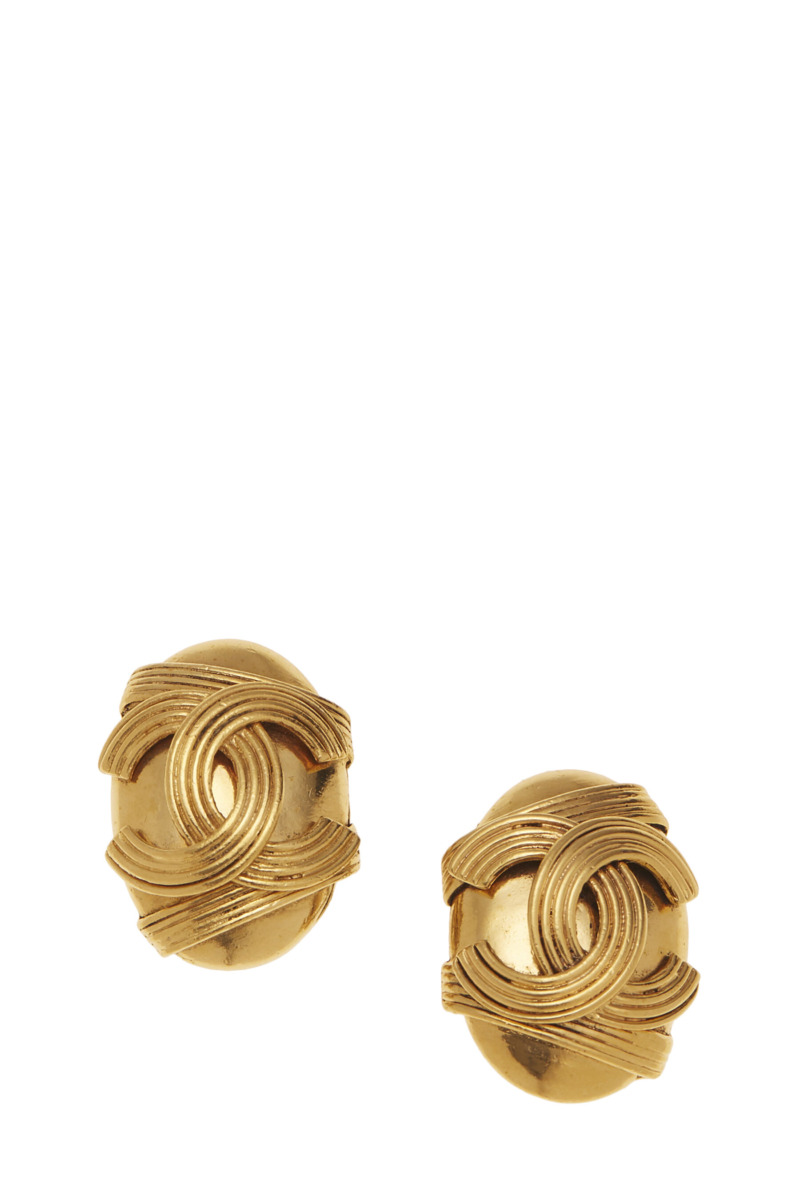 WGACA - Woman Earrings in Gold Chanel GOOFASH