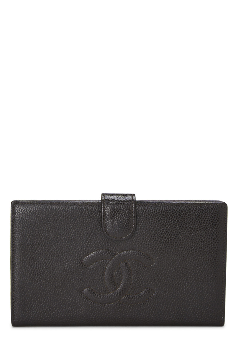 Wallet in Brown WGACA Chanel GOOFASH