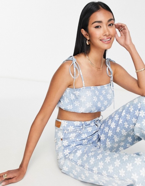 Woman Top in Blue by Asos GOOFASH