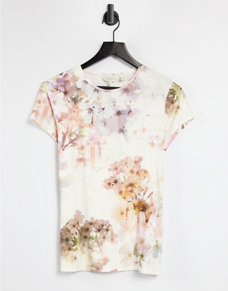 Woman Top in White Ted Baker - Asos GOOFASH