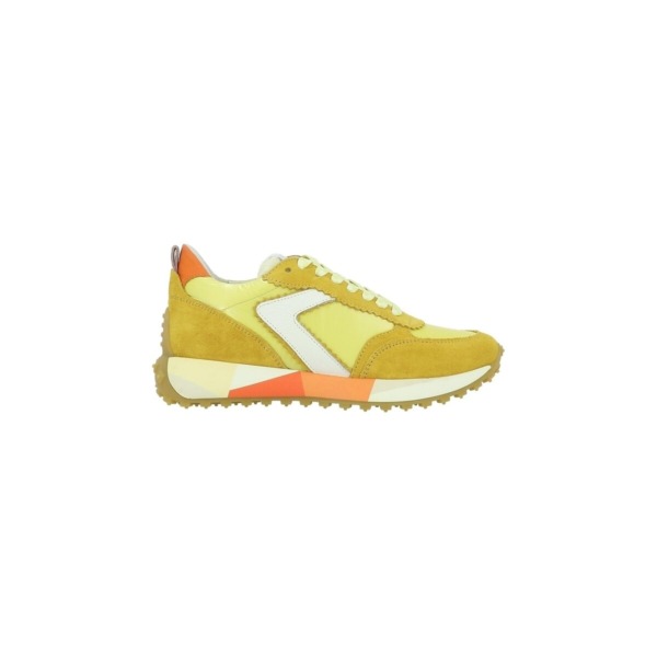 Woman Yellow Sneakers by Spartoo GOOFASH