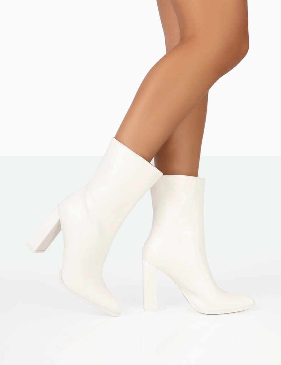 Women Ankle Boots in White Public Desire GOOFASH
