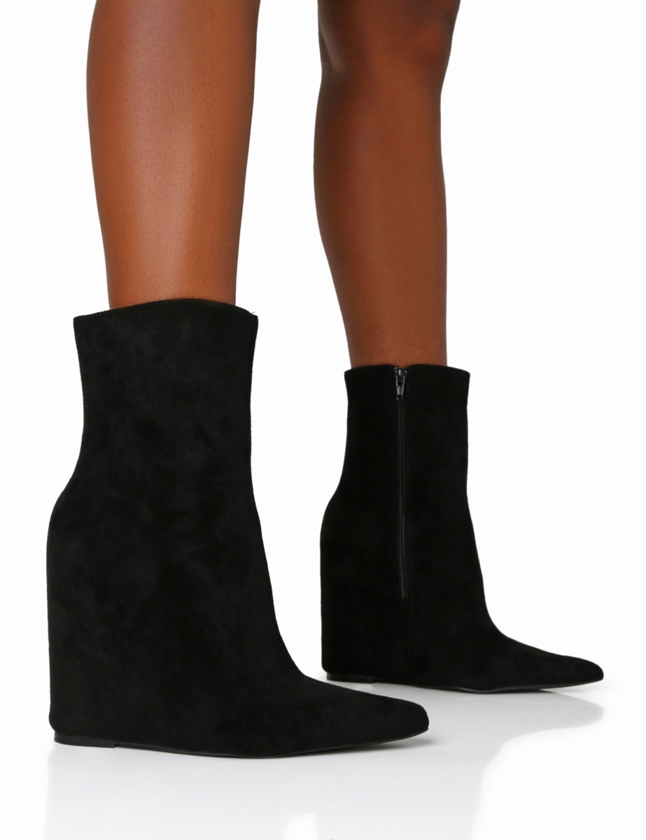 Women Black Boots by Public Desire GOOFASH