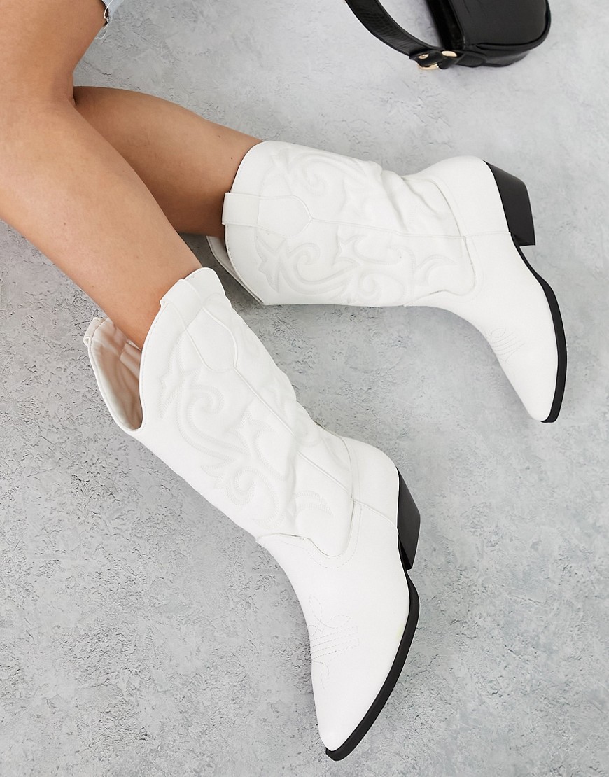 Women White Boots - Asos GOOFASH