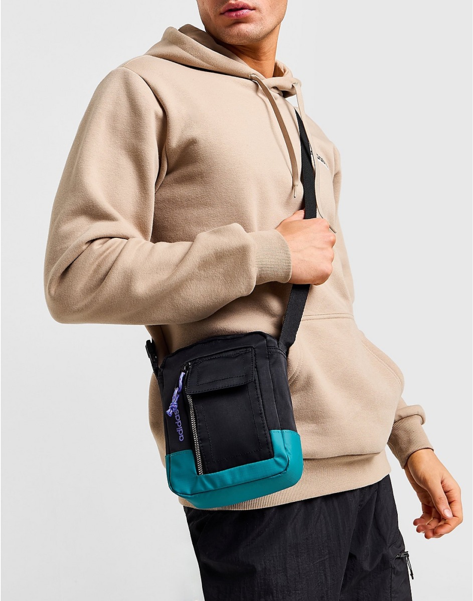Women's Black Shoulder Bag from JD Sports GOOFASH